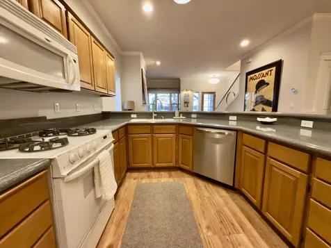 455 Holly Street Ashland OR 97520