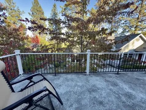 455 Holly Street Ashland OR 97520