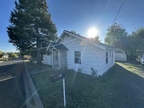 547 Uerlings Avenue Klamath Falls OR 97601