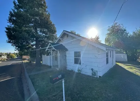 547 Uerlings Avenue Klamath Falls OR 97601