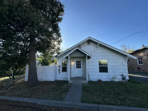547 Uerlings Avenue Klamath Falls OR 97601