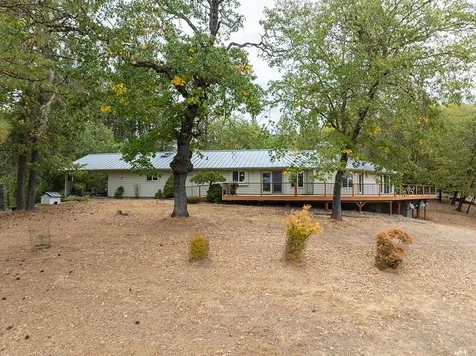 225 Lee Joy Drive Grants Pass OR 97526