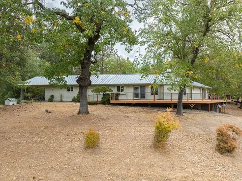 225 Lee Joy Drive Grants Pass OR 97526