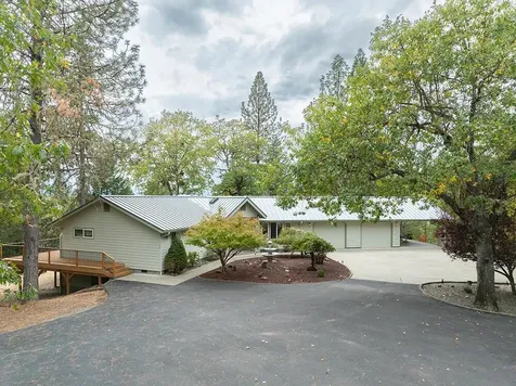 225 Lee Joy Drive Grants Pass OR 97526