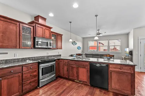 440 N Fourth Street Jacksonville OR 97530