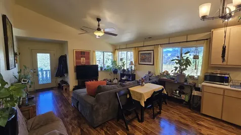 488 Crowson Road Ashland OR 97520
