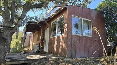 488 Crowson Road Ashland OR 97520