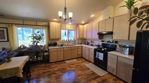 488 Crowson Road Ashland OR 97520