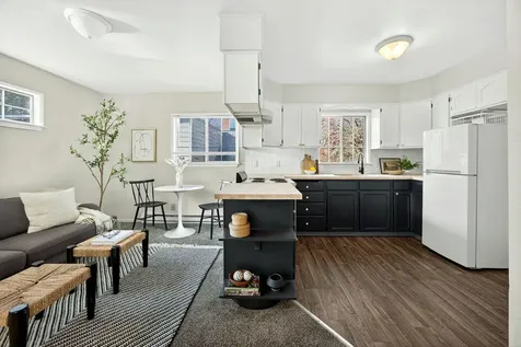 17 Glen Oak Court Medford OR 97504