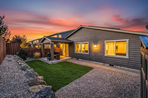 972 NE Steins Pillar Drive Prineville OR 97754