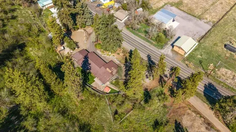 1215 Lakeshore Drive Klamath Falls OR 97601