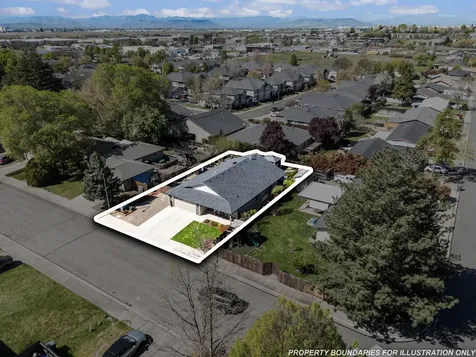 2271 Smokethorn Way Medford OR 97504