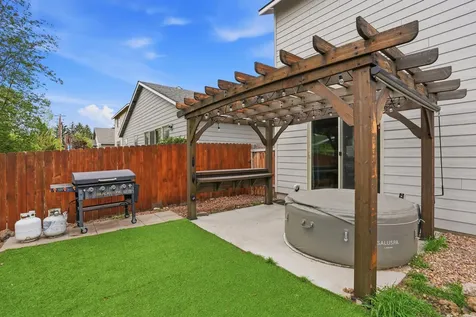 3046 NE Red Oak Drive Bend OR 97701
