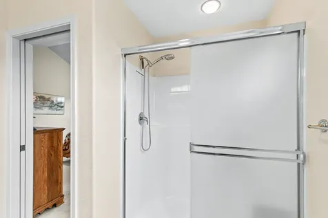 500 Starflower Lane Ashland OR 97520