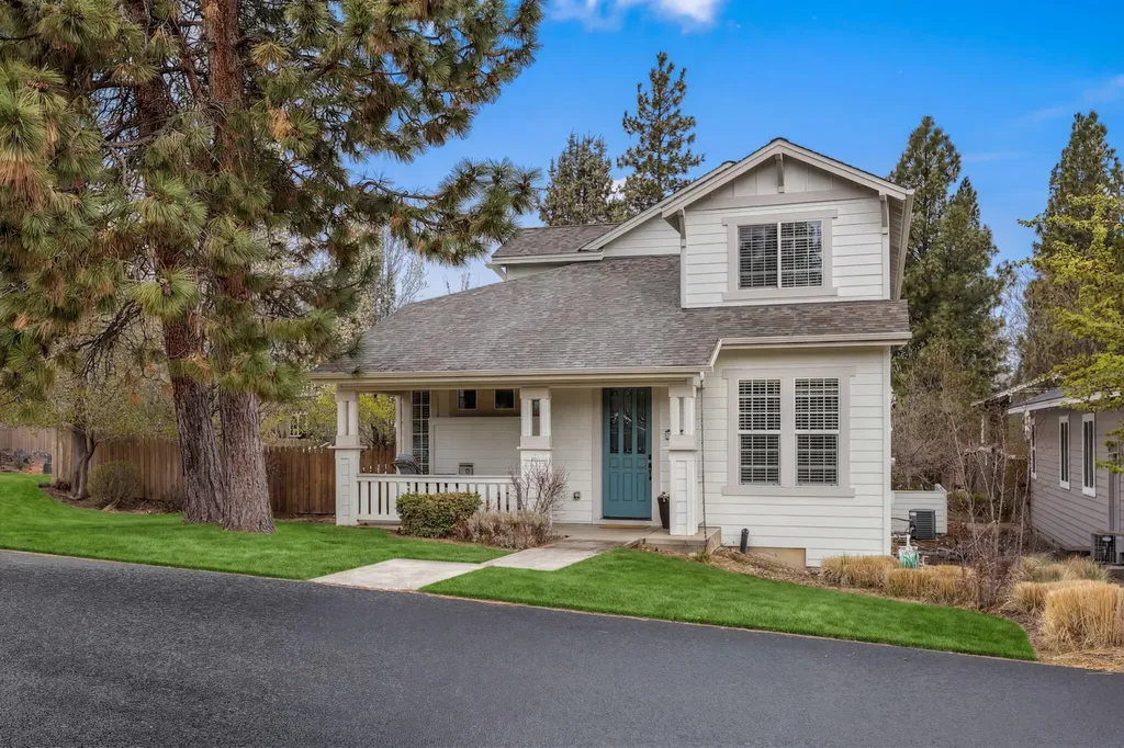 61477 Cultus Lake Court Bend OR 97702