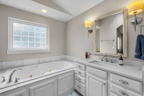 61477 Cultus Lake Court Bend OR 97702
