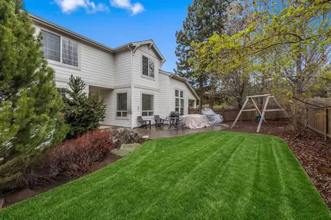 61477 Cultus Lake Court Bend OR 97702