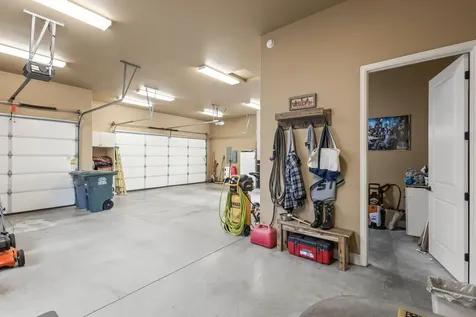 301 SE Larkspur Drive Madras OR 97741