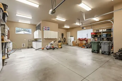 301 SE Larkspur Drive Madras OR 97741