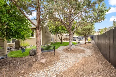 301 SE Larkspur Drive Madras OR 97741
