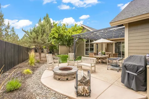 301 SE Larkspur Drive Madras OR 97741