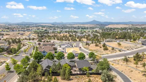 301 SE Larkspur Drive Madras OR 97741