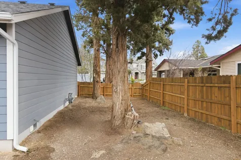 61370 Fairfield Drive Bend OR 97702