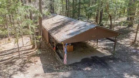 100 Linkhart Drive Selma OR 97538