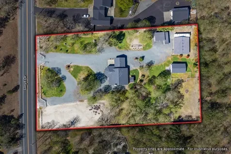 234 Lloyd Drive Grants Pass OR 97526