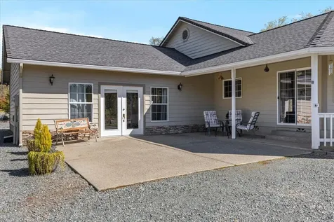 234 Lloyd Drive Grants Pass OR 97526