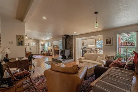 9449 Wagner Creek Road Talent OR 97540