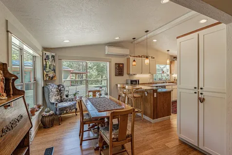9449 Wagner Creek Road Talent OR 97540
