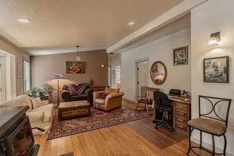 9449 Wagner Creek Road Talent OR 97540