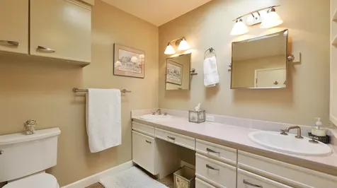 2424 Pembroke Circle Medford OR 97504