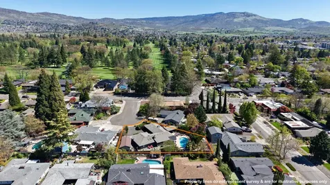 2424 Pembroke Circle Medford OR 97504