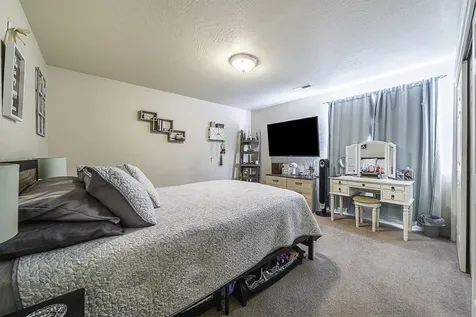 7871 Jacqueline Way White City OR 97503