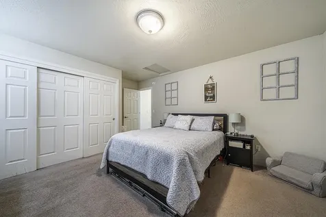 7871 Jacqueline Way White City OR 97503