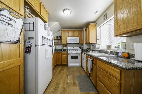 7871 Jacqueline Way White City OR 97503