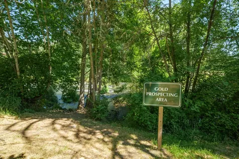 11677 Highway 238 Applegate OR 97530