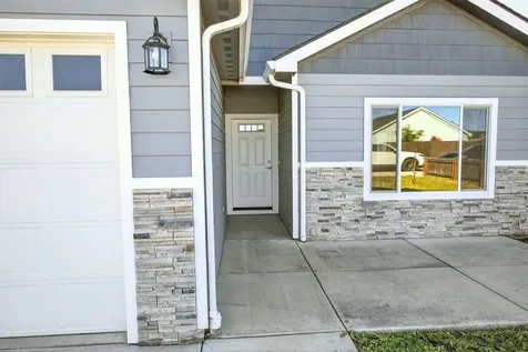 7849 Cadence Lane White City OR 97503
