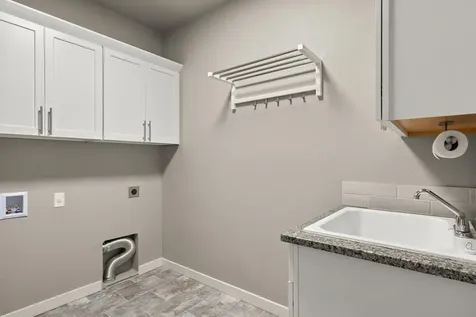 1615 Pearl Eye Lane Medford OR 97504