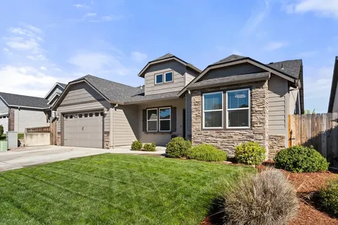 1615 Pearl Eye Lane Medford OR 97504