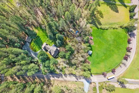 221 Hidden Valley Lane Rogue River OR 97537