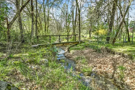 221 Hidden Valley Lane Rogue River OR 97537