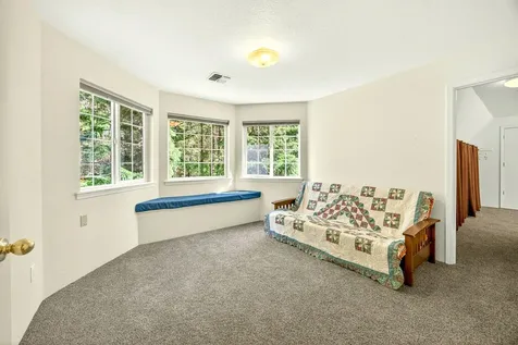 221 Hidden Valley Lane Rogue River OR 97537