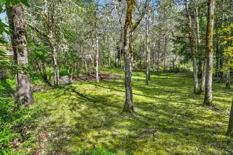 221 Hidden Valley Lane Rogue River OR 97537