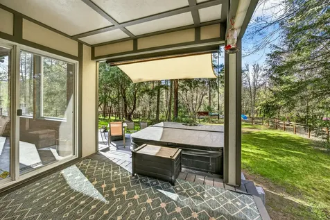 221 Hidden Valley Lane Rogue River OR 97537