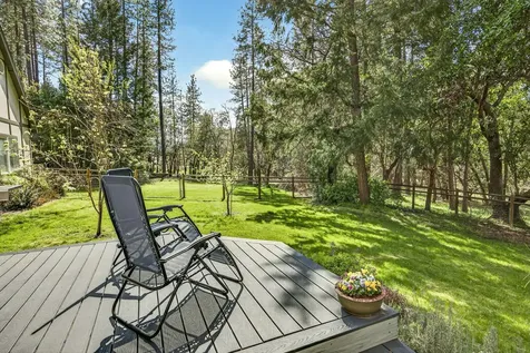 221 Hidden Valley Lane Rogue River OR 97537