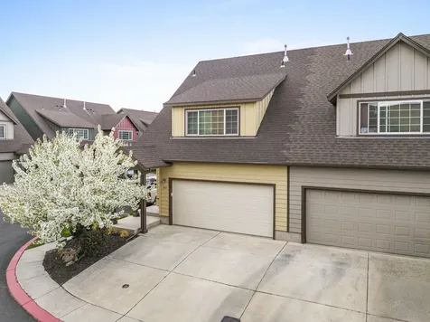 2813 SW Indian Circle Redmond OR 97756