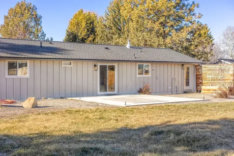 62960 Clyde Lane Bend OR 97701
